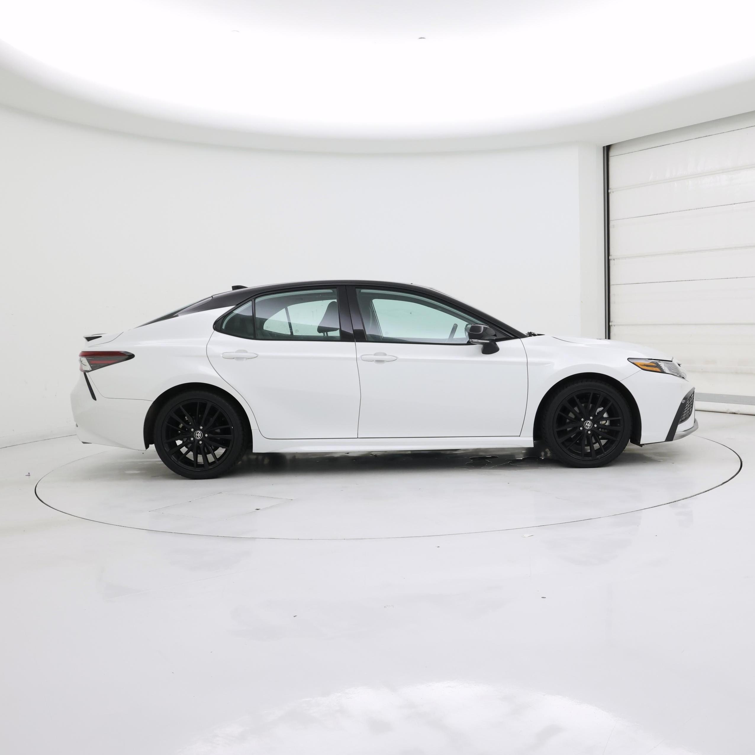 Thumbnail: 2024 Toyota Camry - 7