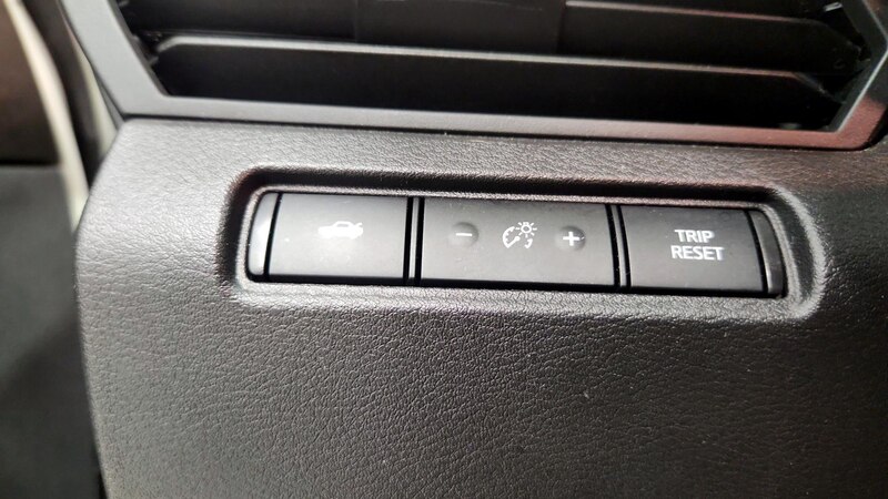 2023 Nissan Altima SR 13