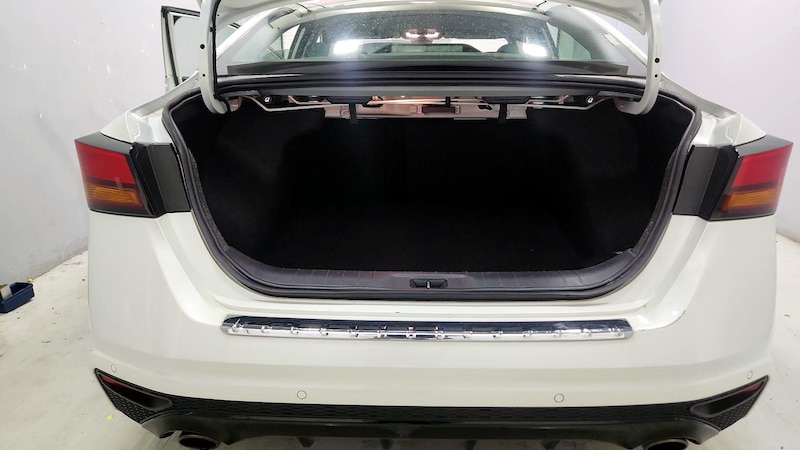 2023 Nissan Altima SR 20