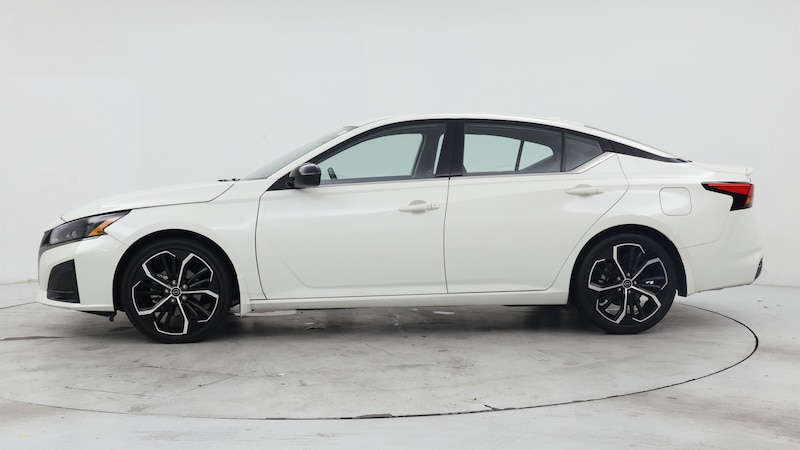 2023 Nissan Altima SR 3