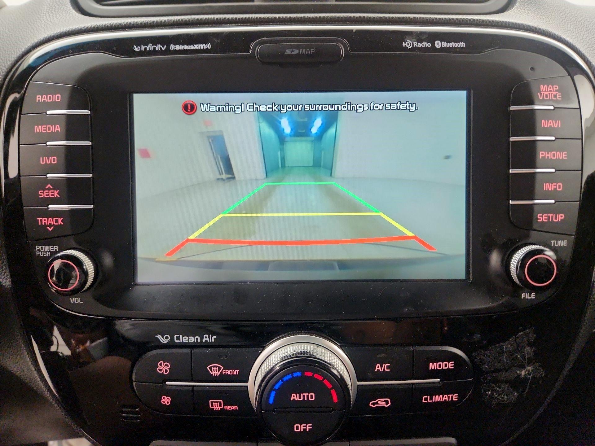 Thumbnail: 2014 Kia Soul - 15