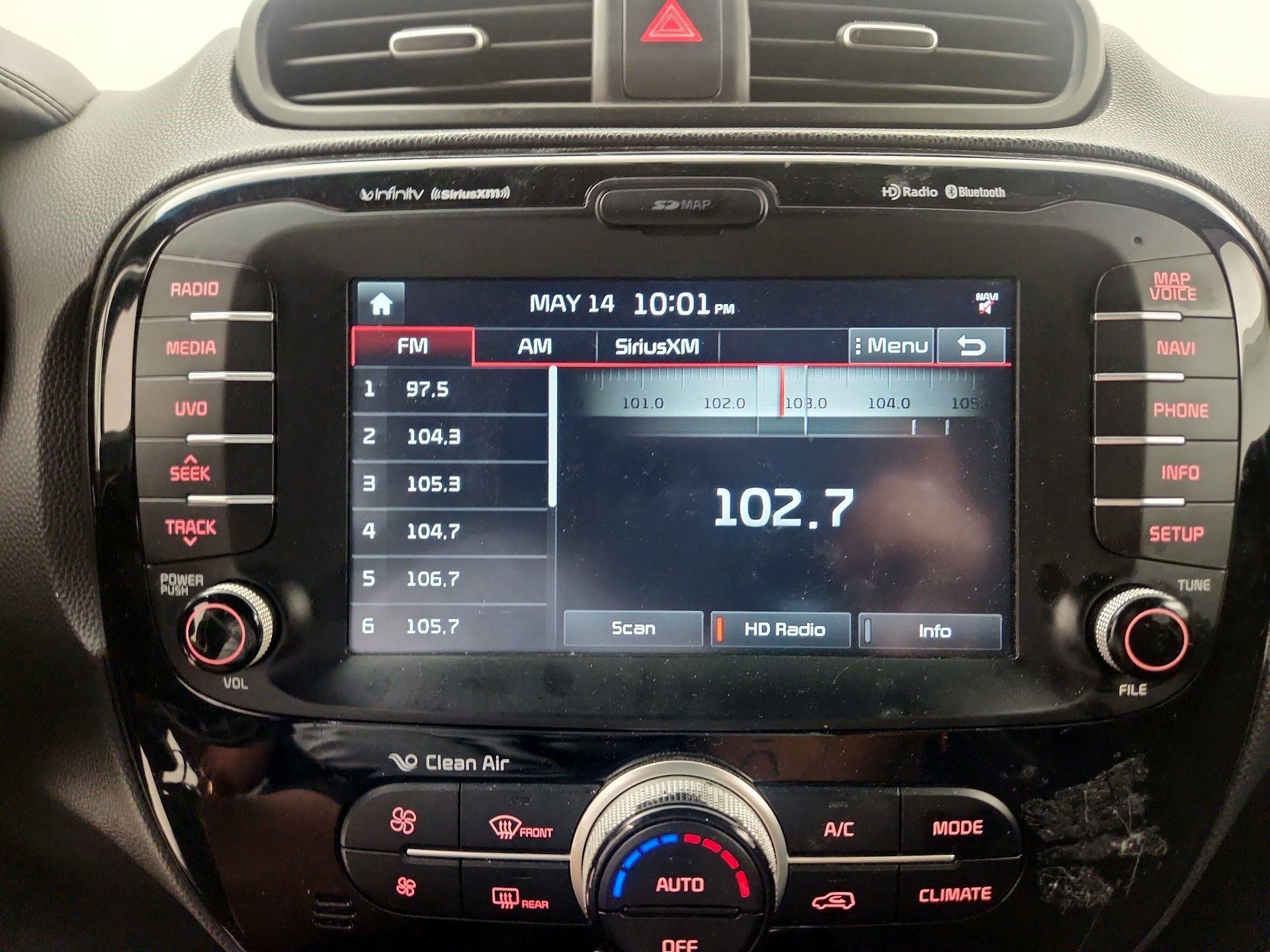 Thumbnail: 2014 Kia Soul - 16
