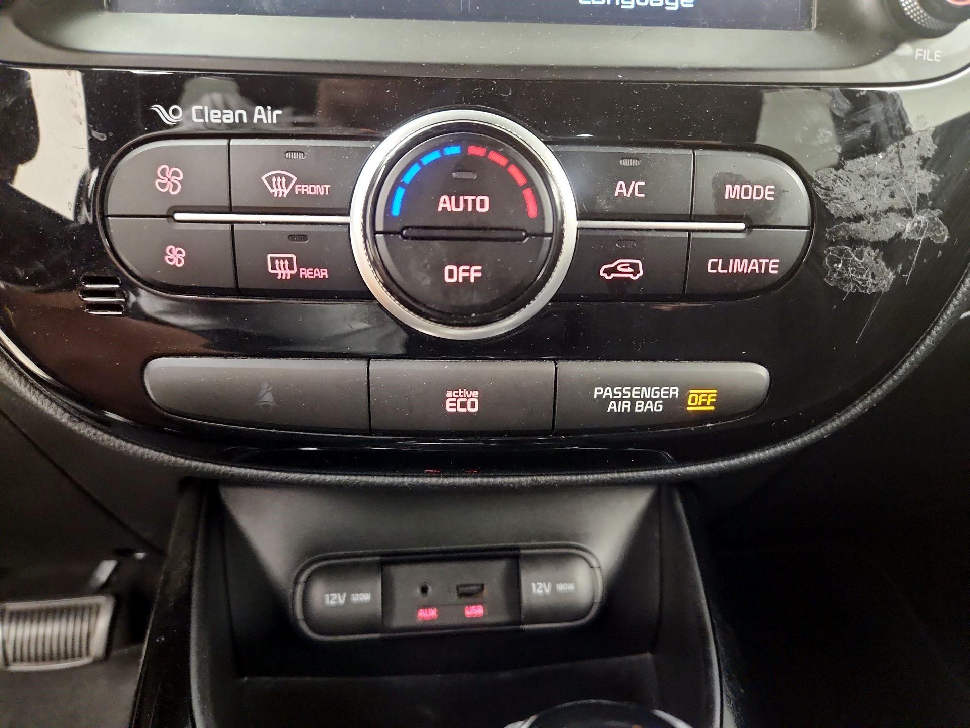 Thumbnail: 2014 Kia Soul - 17