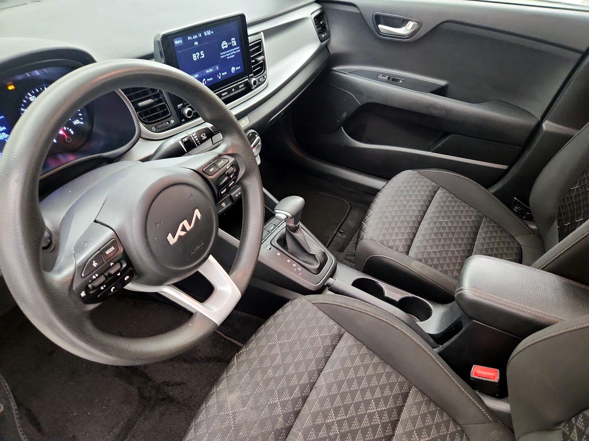 Thumbnail: 2022 Kia Rio - 11