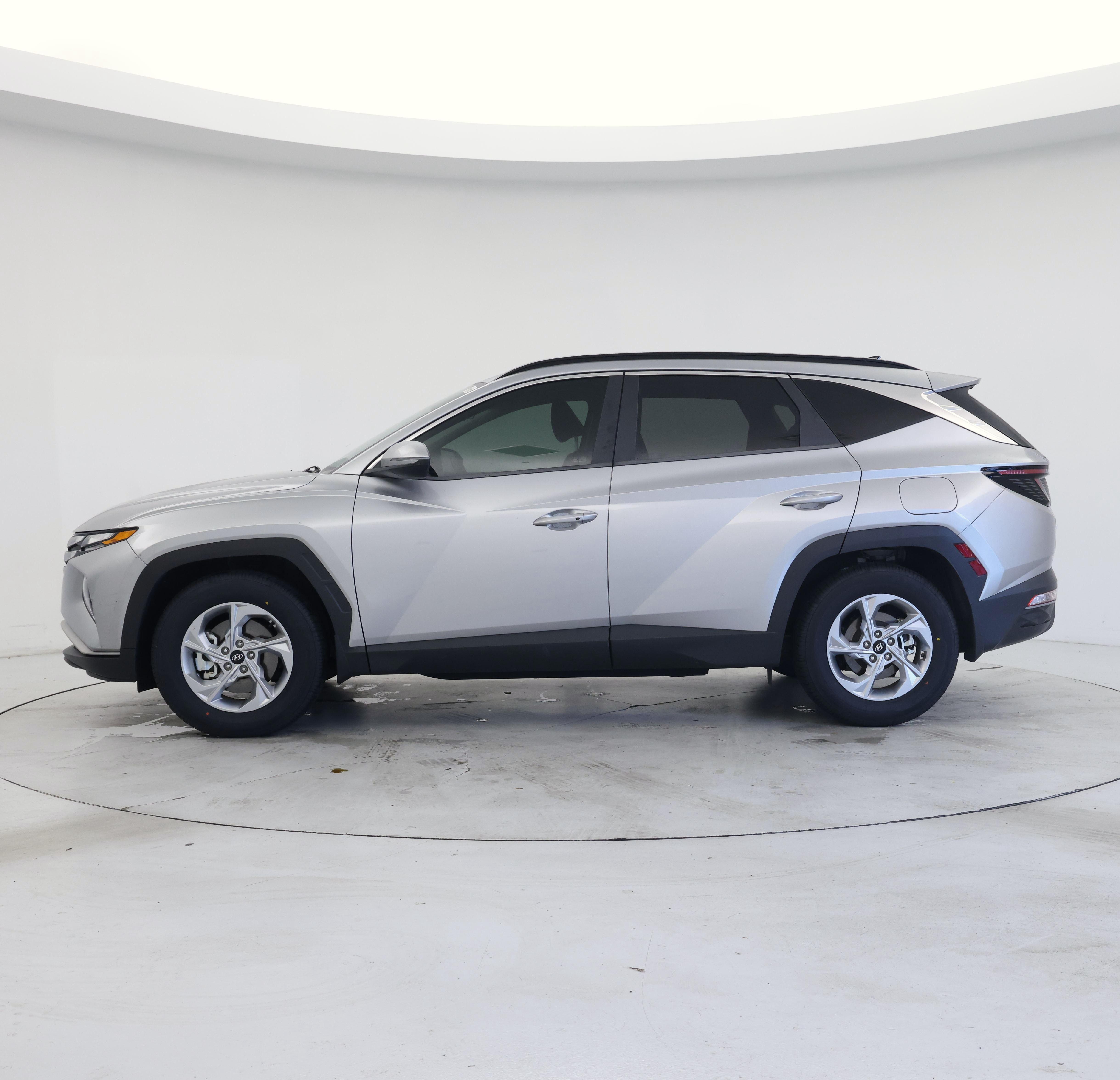Thumbnail: 2022 Hyundai Tucson - 3