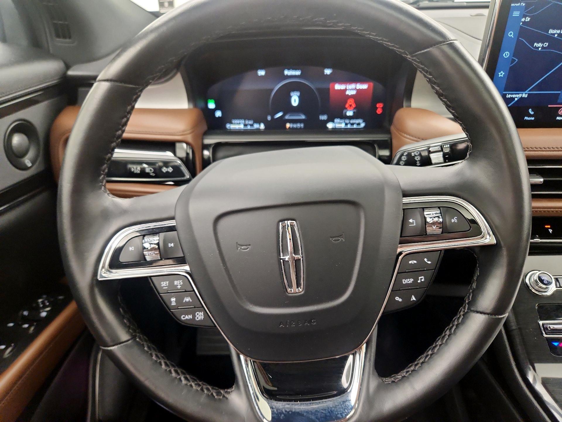 Thumbnail: 2023 Lincoln Nautilus - 10