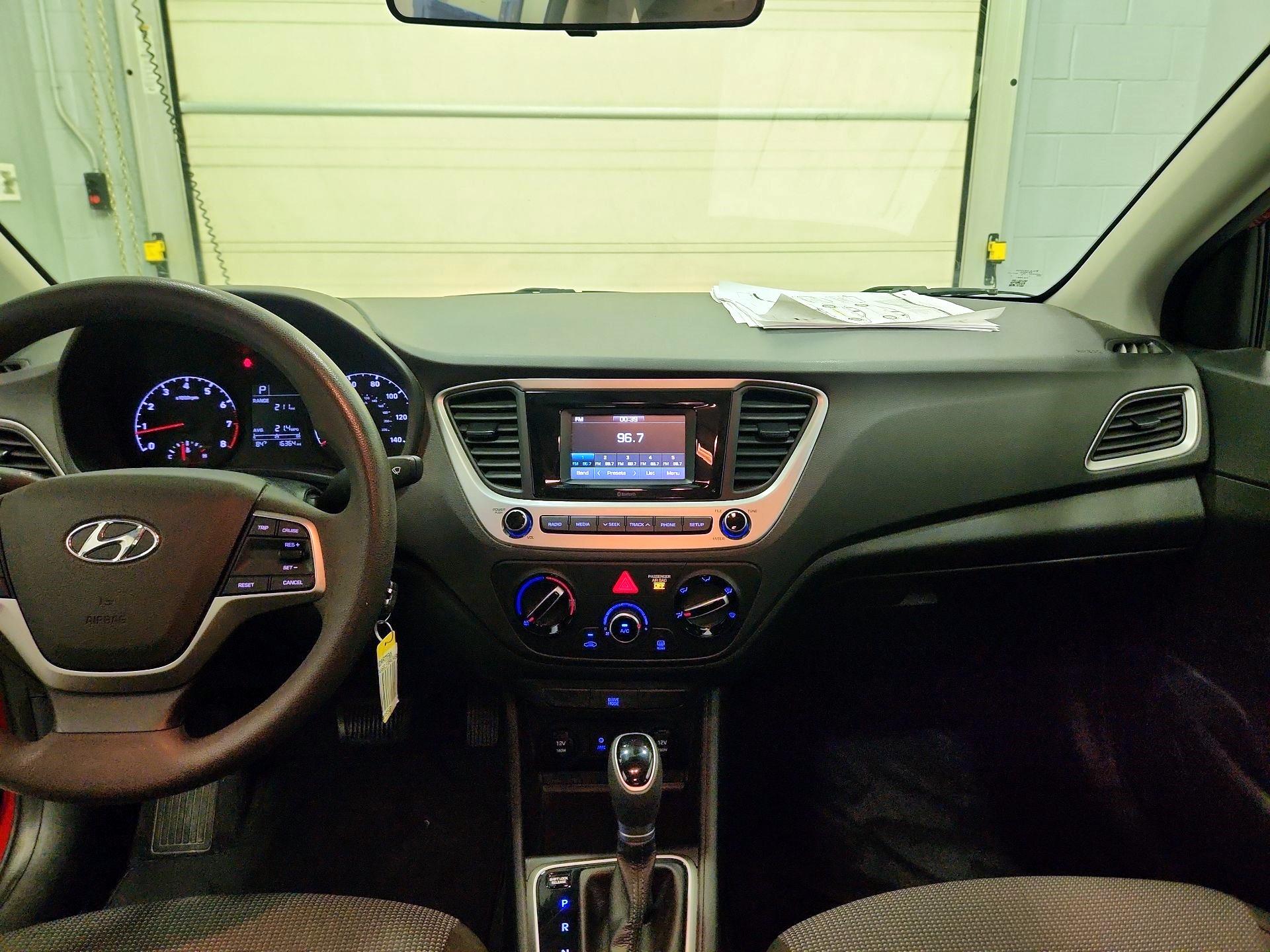 Thumbnail: 2020 Hyundai Accent - 9