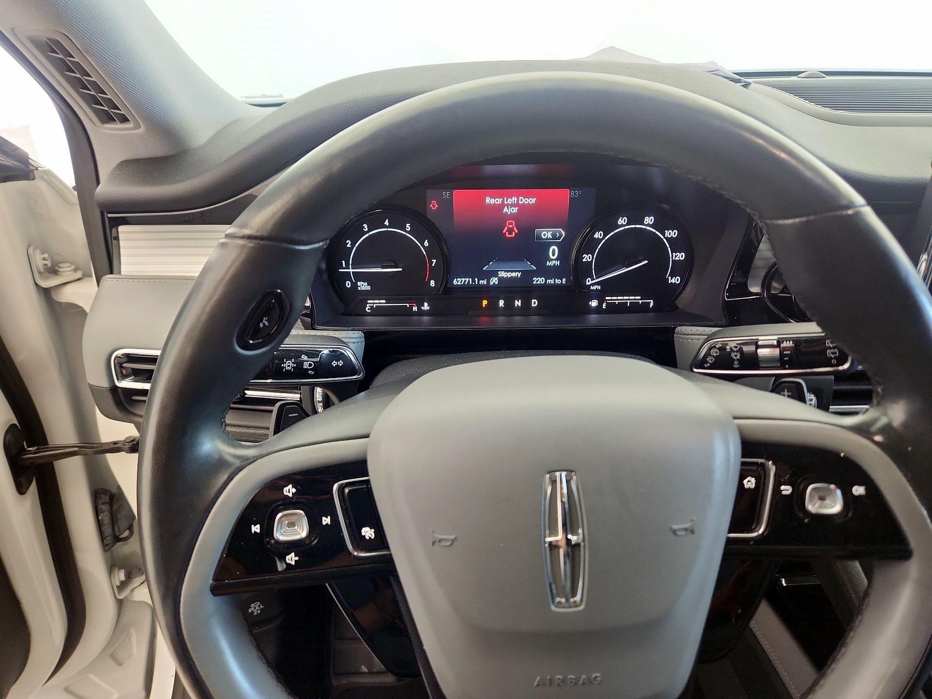 Thumbnail: 2020 Lincoln Corsair - 10