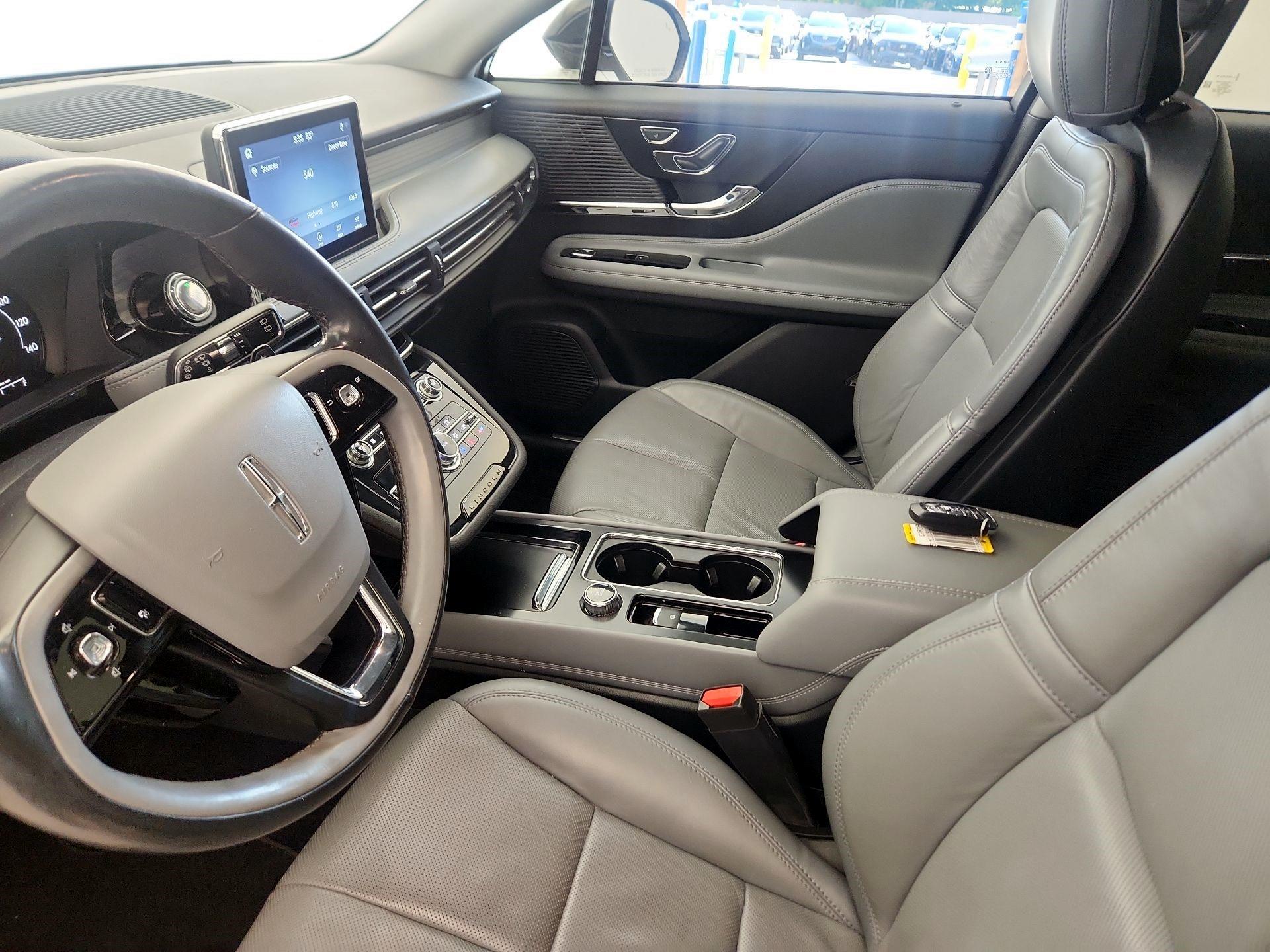 Thumbnail: 2020 Lincoln Corsair - 11