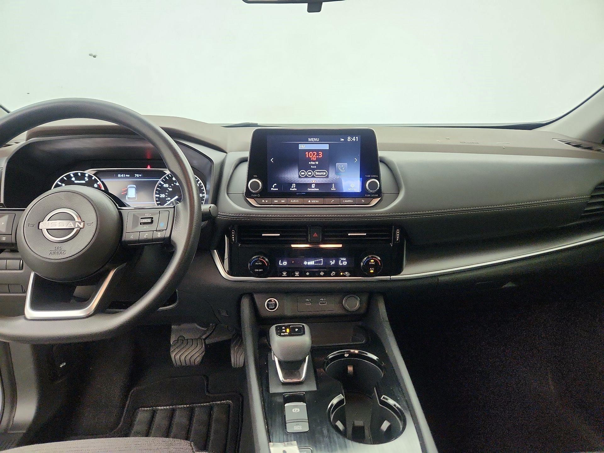 Thumbnail: 2023 Nissan Rogue - 9