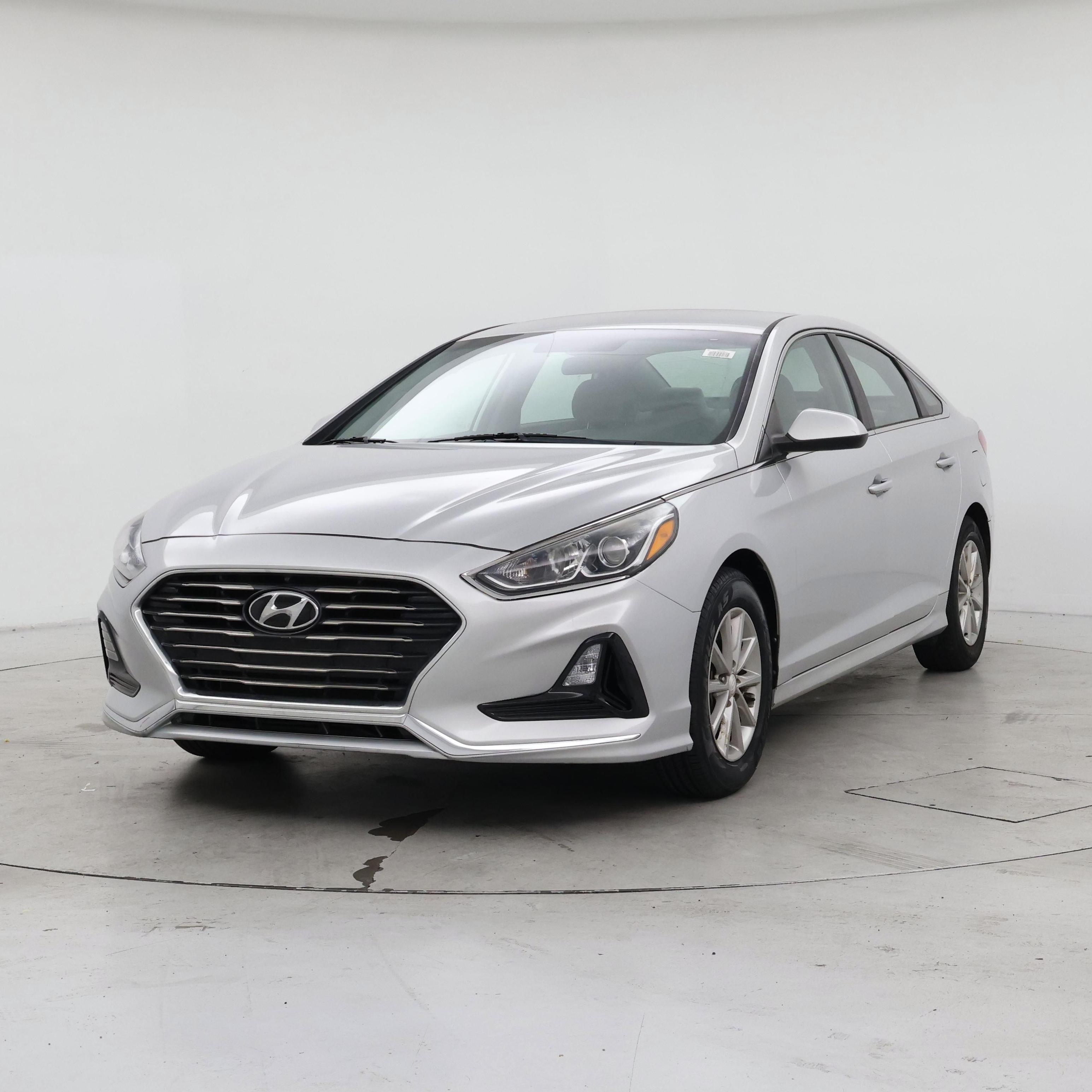 Thumbnail: 2019 Hyundai Sonata - 4