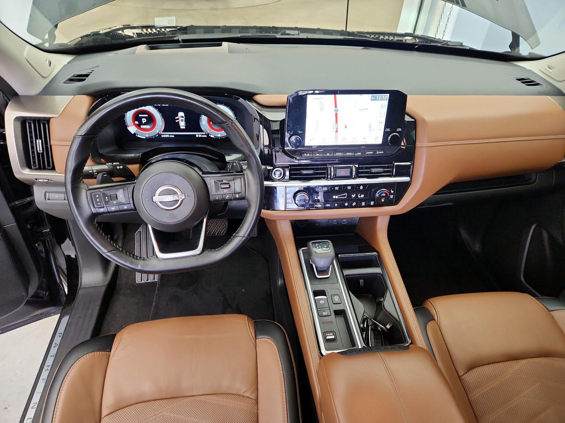 Thumbnail: 2023 Nissan Pathfinder - 9