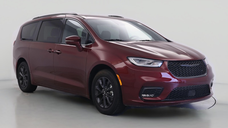 2021 Chrysler Pacifica Touring L Hero Image