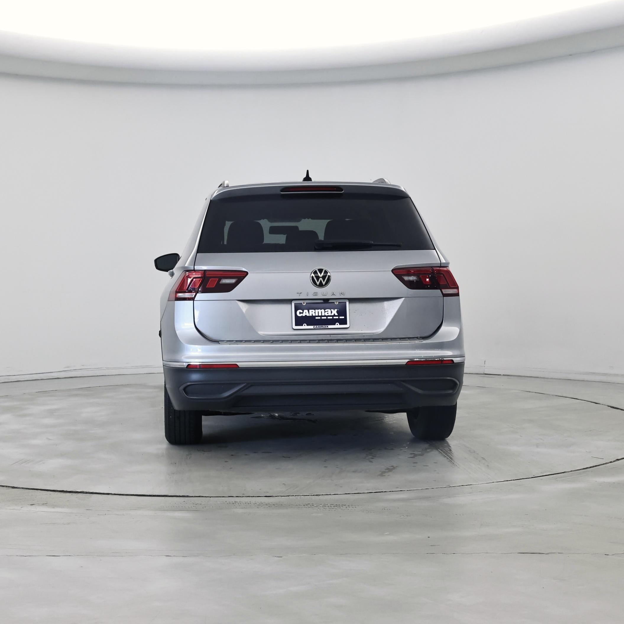 Thumbnail: 2022 Volkswagen Tiguan - 6