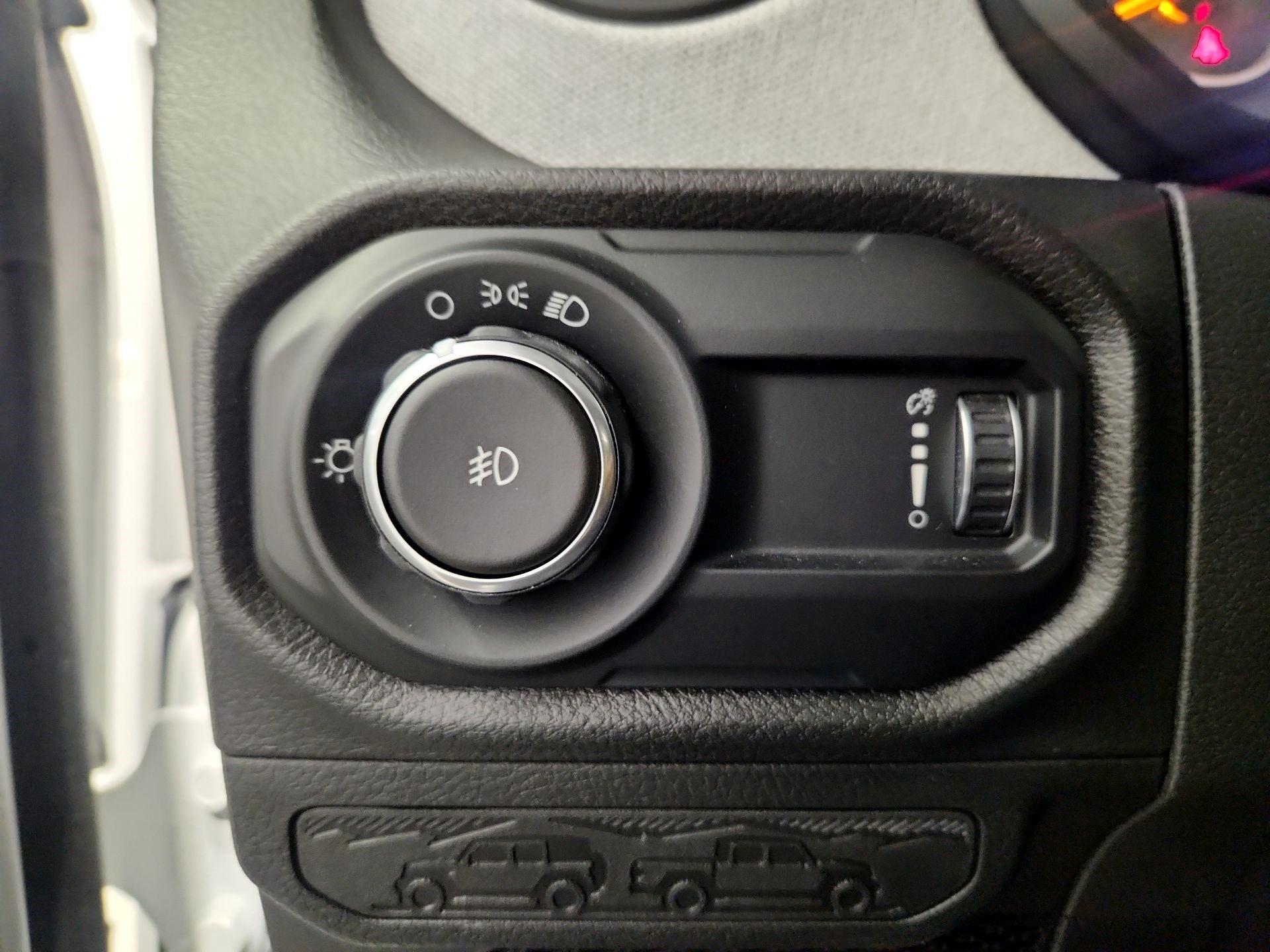 Thumbnail: 2025 Jeep Wrangler - 13