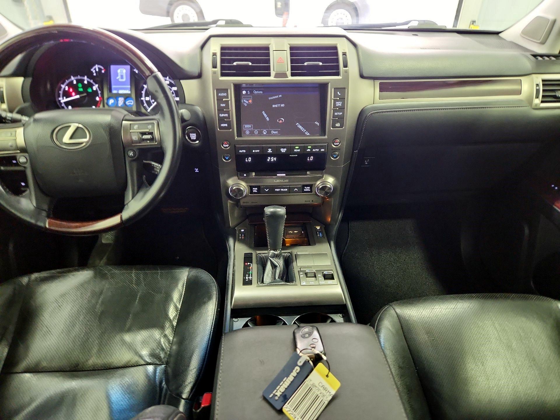 Thumbnail: 2014 Lexus GX - 9