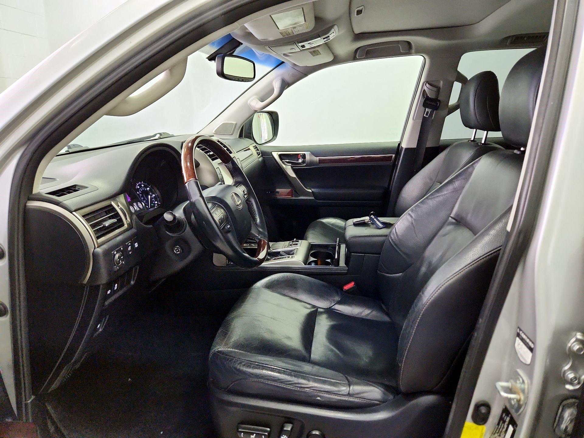 Thumbnail: 2014 Lexus GX - 11