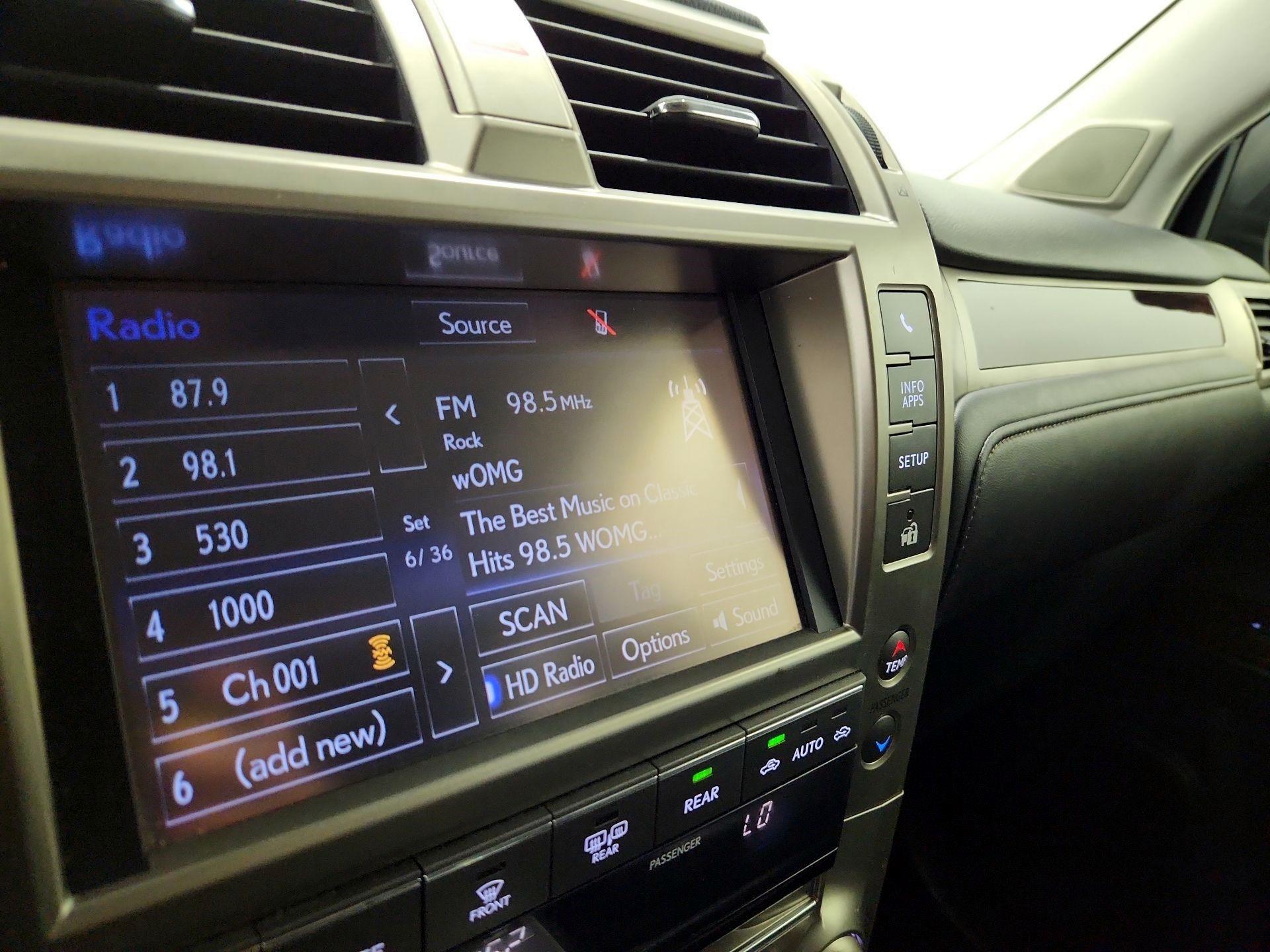 Thumbnail: 2014 Lexus GX - 15