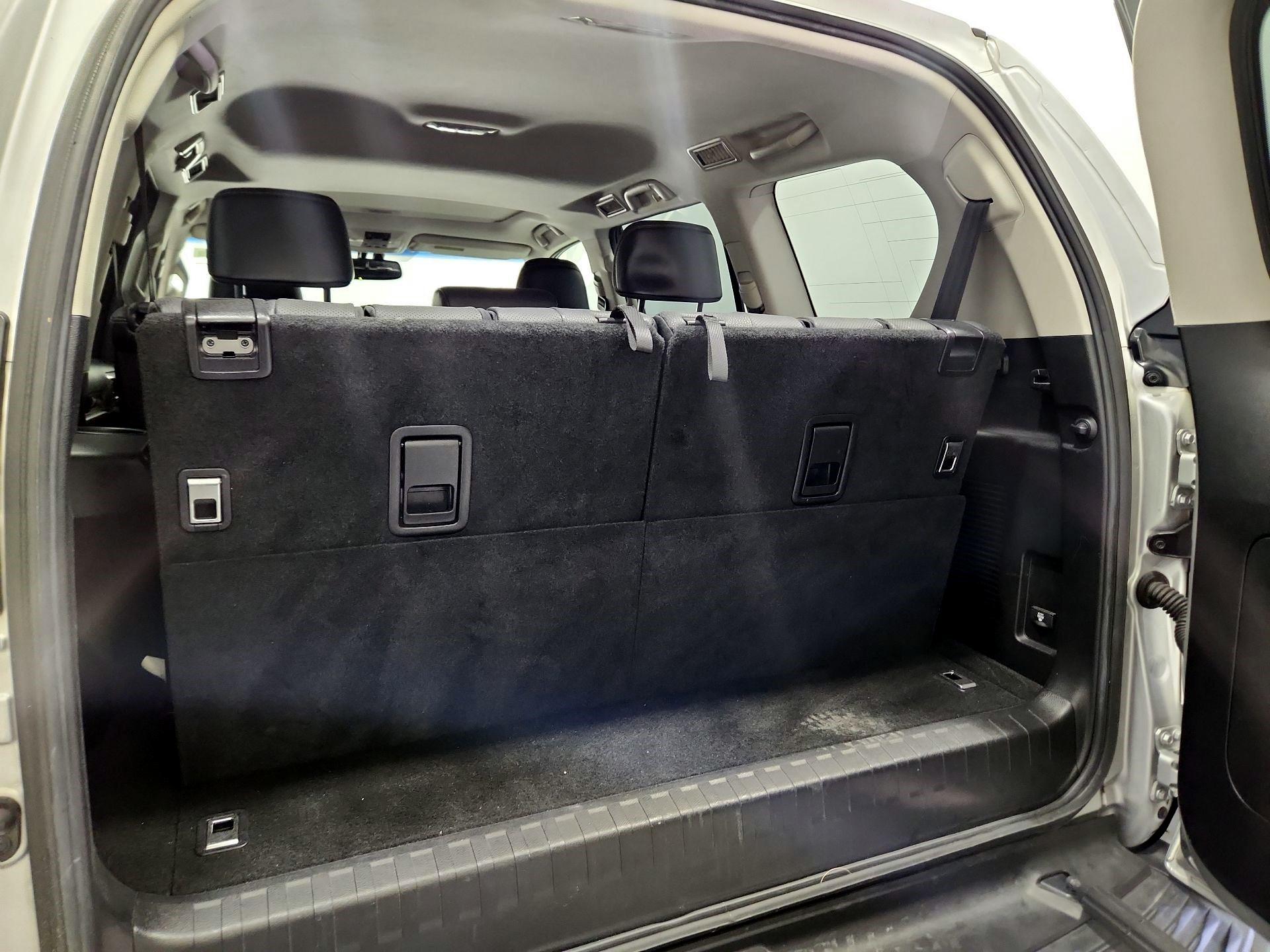 Thumbnail: 2014 Lexus GX - 20