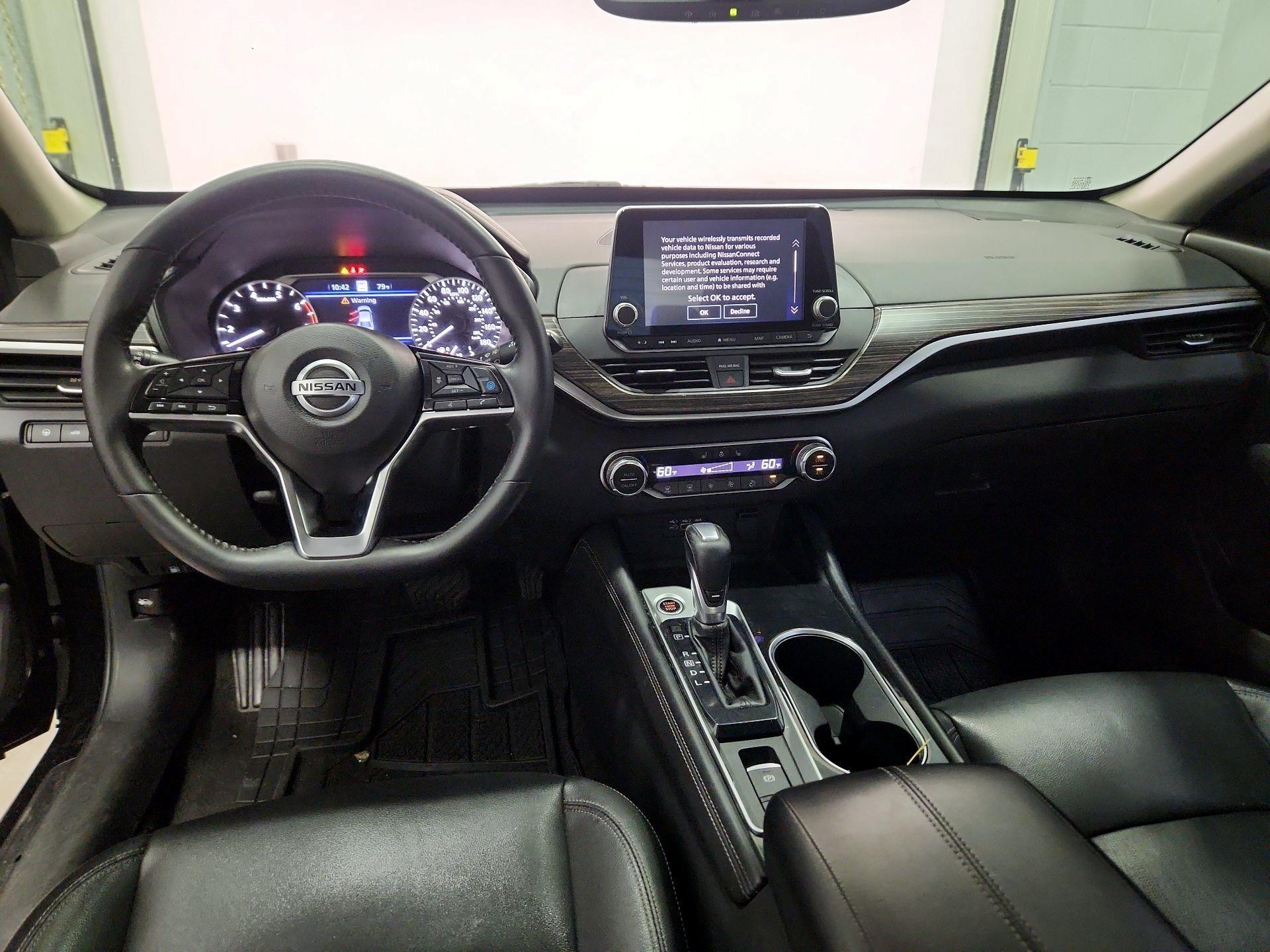 Thumbnail: 2020 Nissan Altima - 9