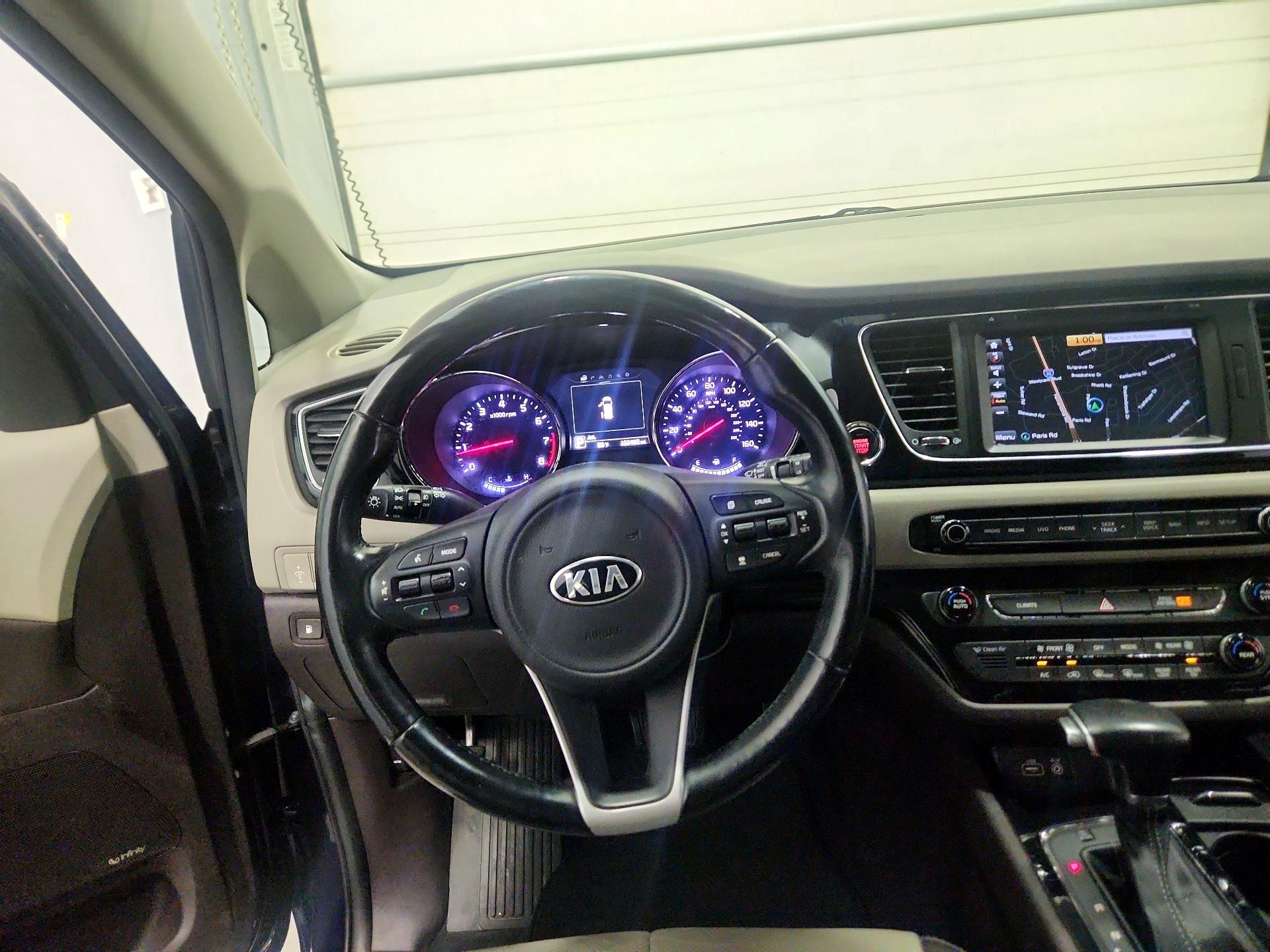 Thumbnail: 2018 Kia Sedona - 10