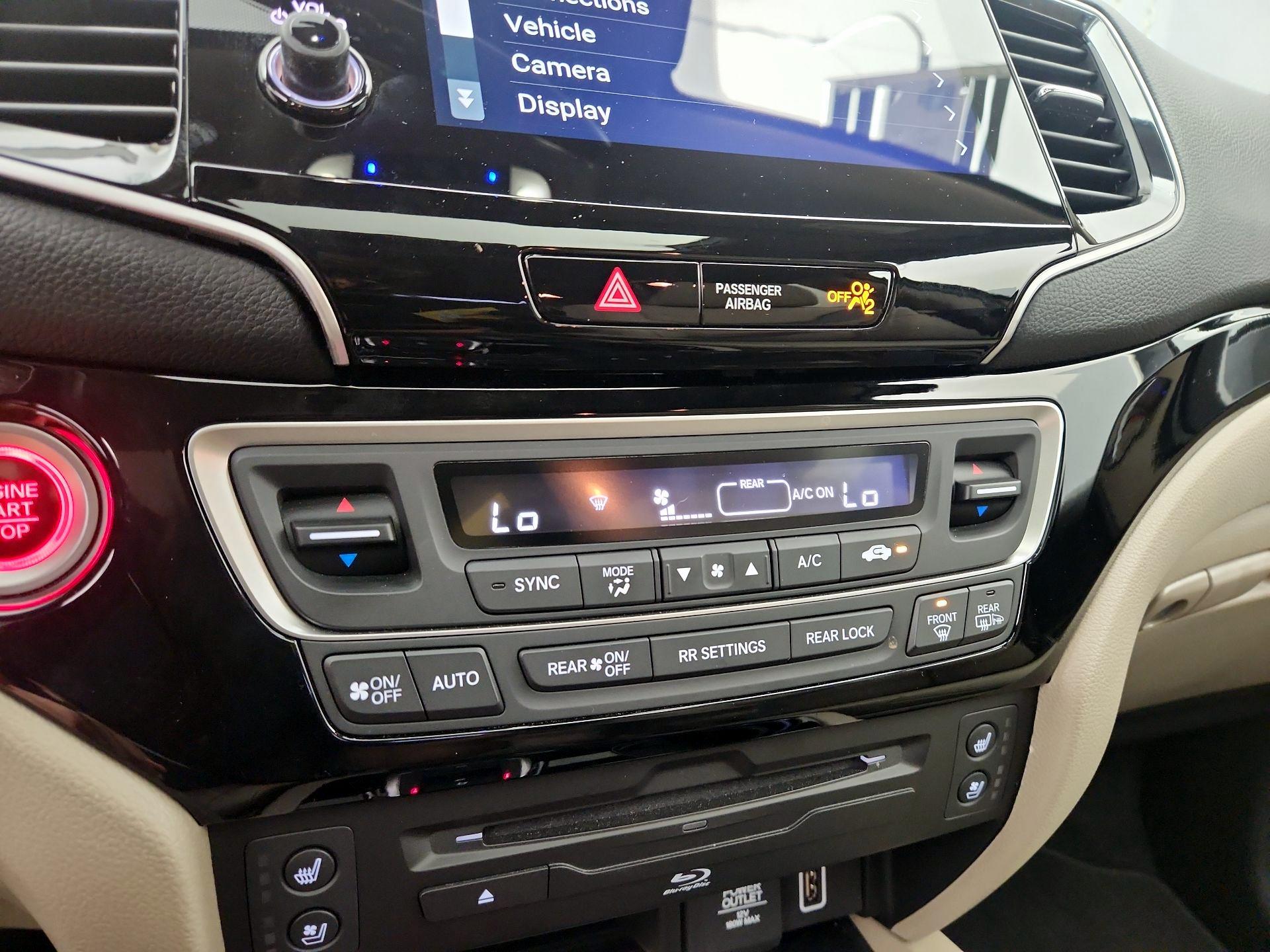 Thumbnail: 2022 Honda Pilot - 16