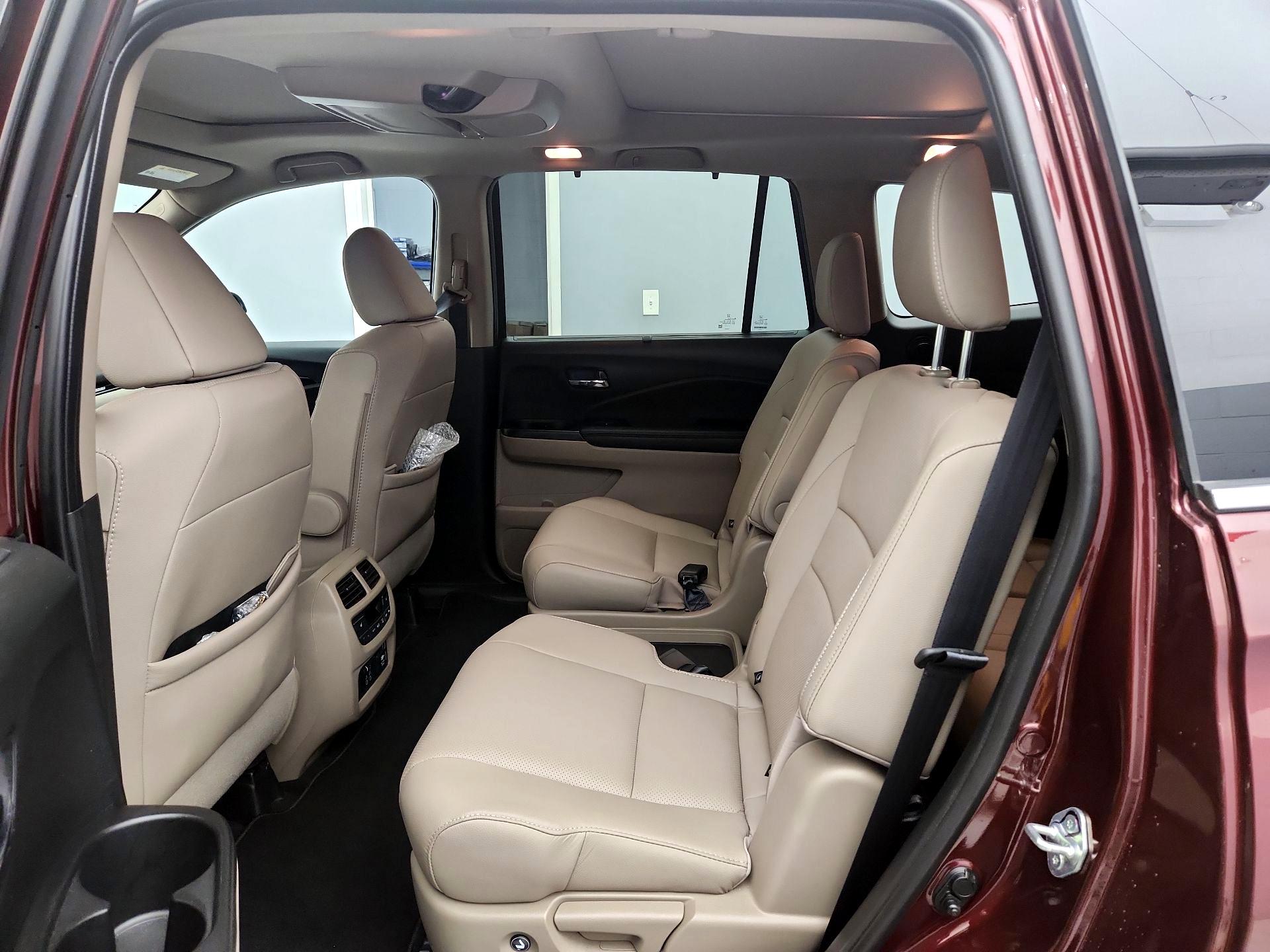 Thumbnail: 2022 Honda Pilot - 20