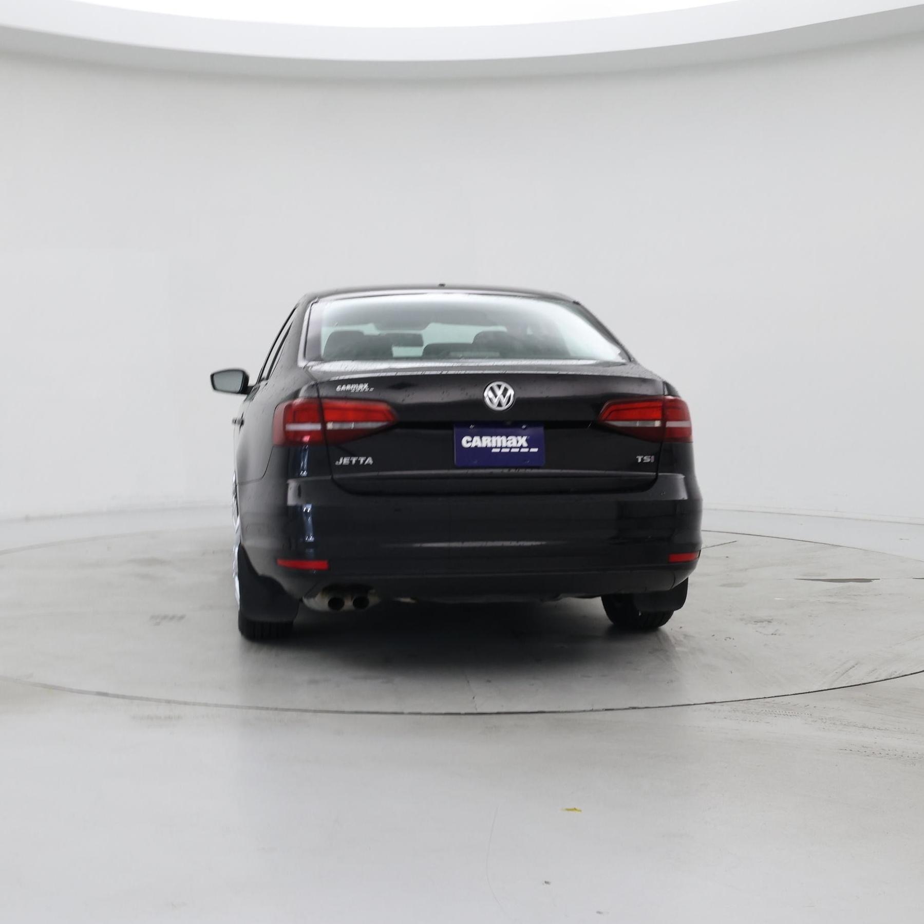 Thumbnail: 2017 Volkswagen Jetta - 6