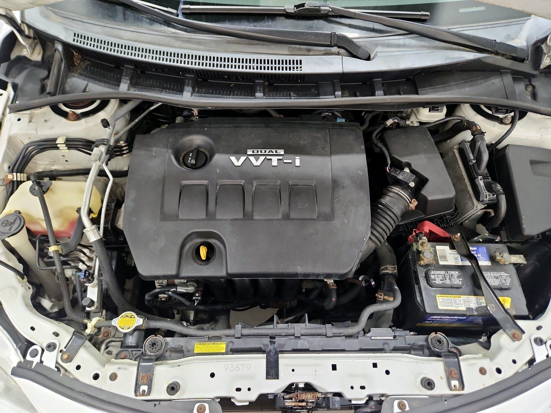 Thumbnail: 2013 Toyota Corolla - 20