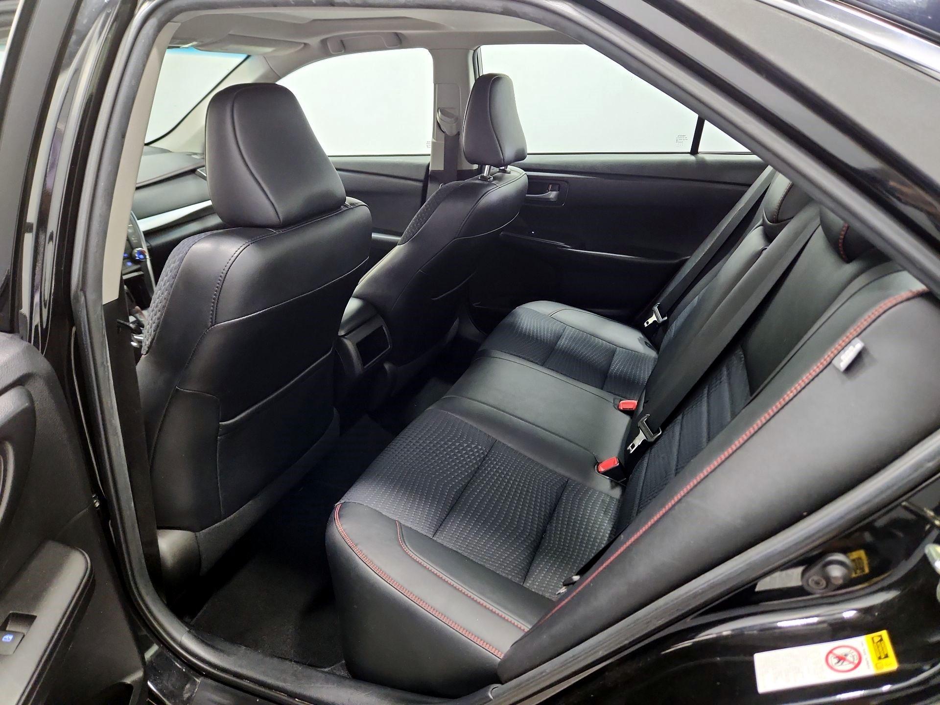 Thumbnail: 2015 Toyota Camry - 19