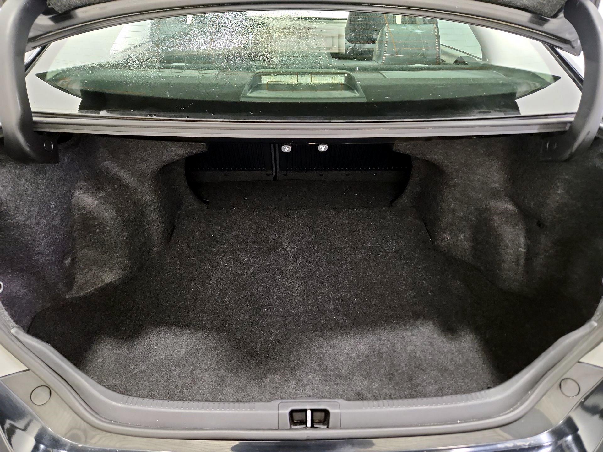 Thumbnail: 2015 Toyota Camry - 20