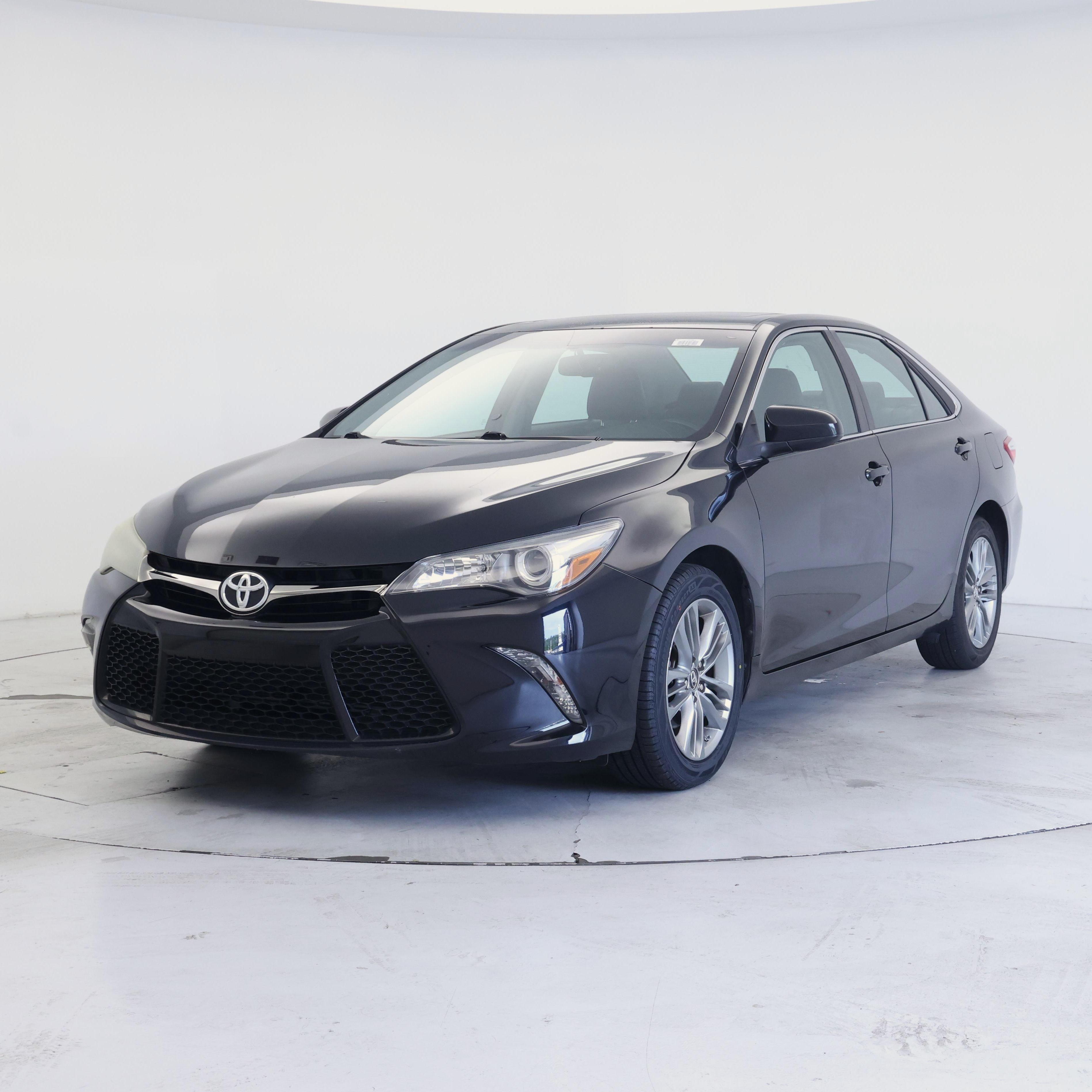 Thumbnail: 2015 Toyota Camry - 4