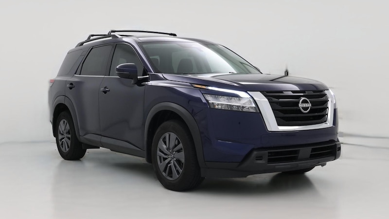 2022 Nissan Pathfinder SV Hero Image