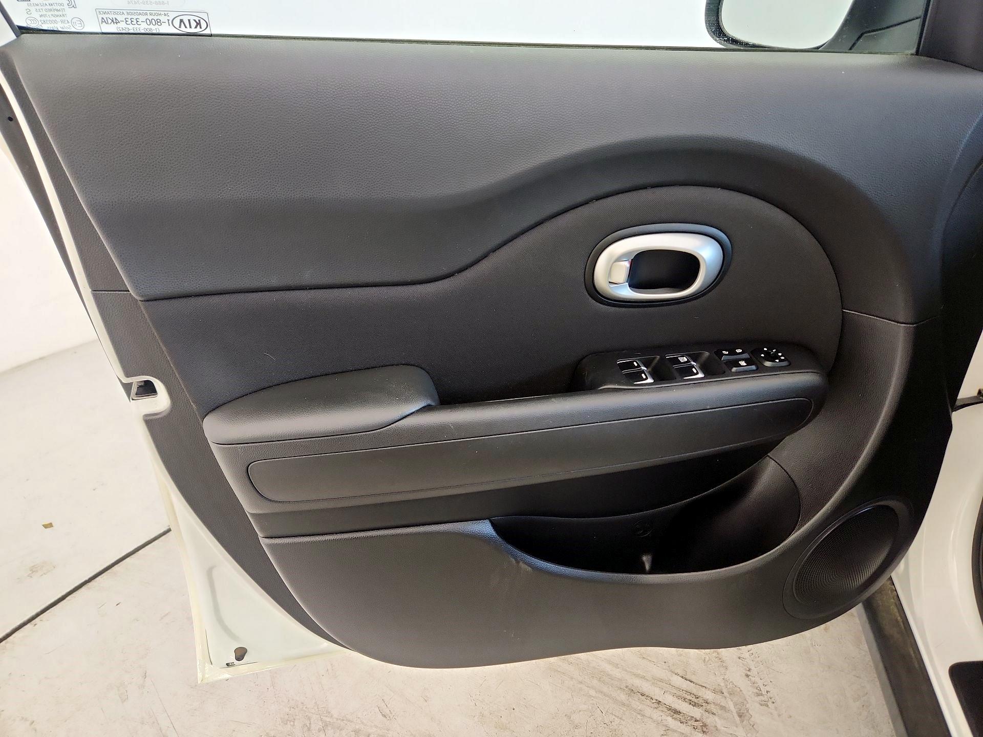 Thumbnail: 2019 Kia Soul - 12