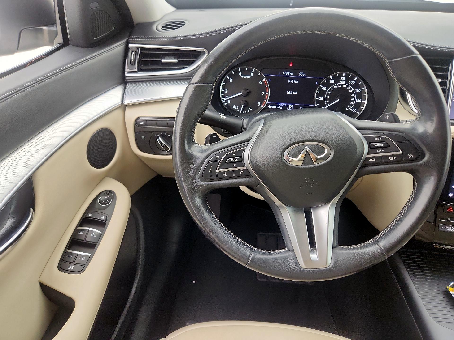 Thumbnail: 2019 INFINITI QX50 - 10