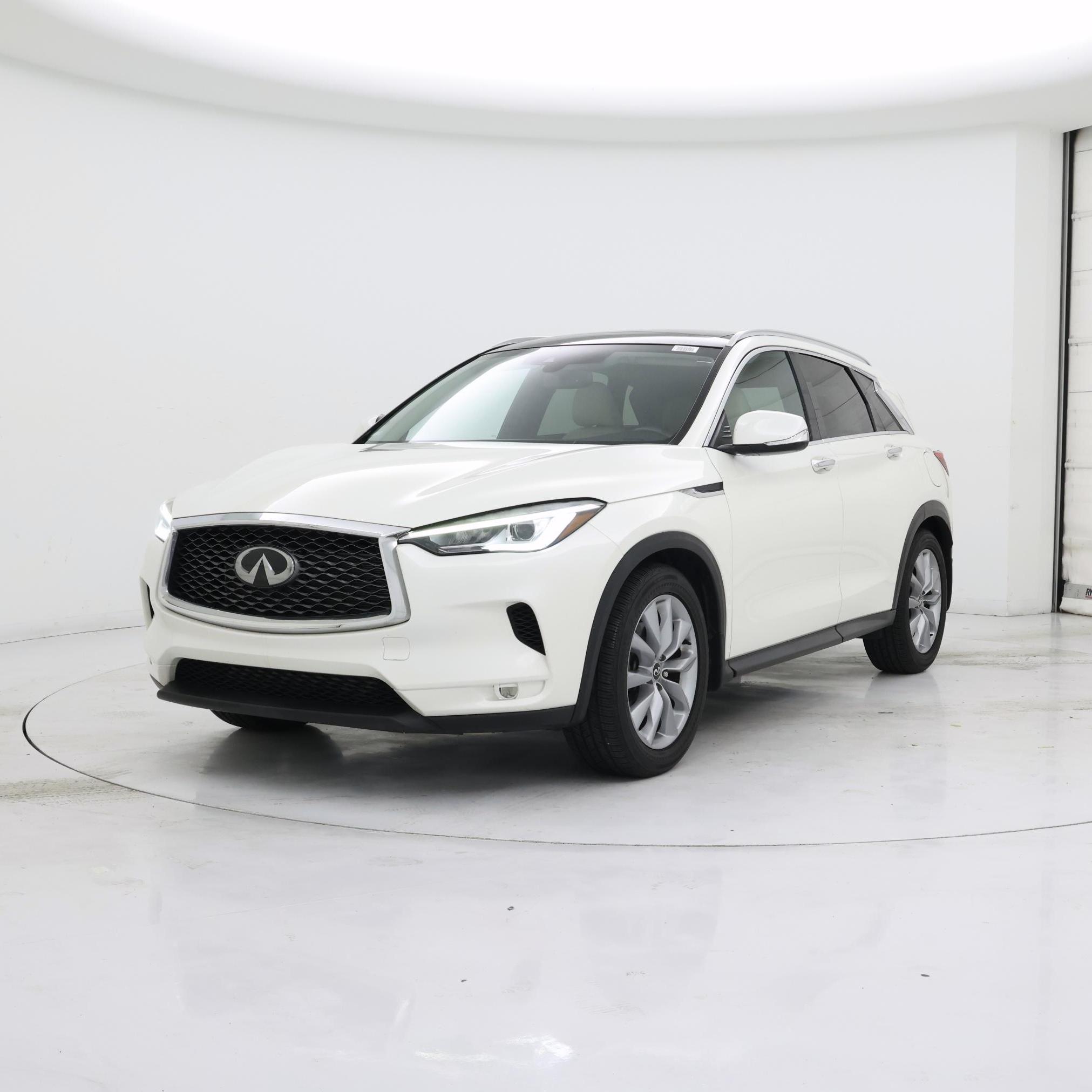 Thumbnail: 2019 INFINITI QX50 - 4