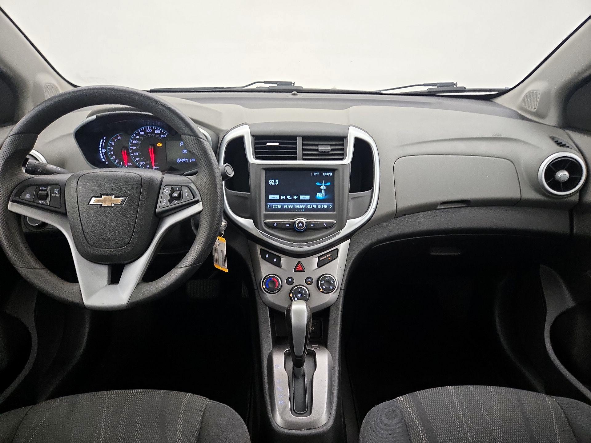 Thumbnail: 2017 Chevrolet Sonic - 9