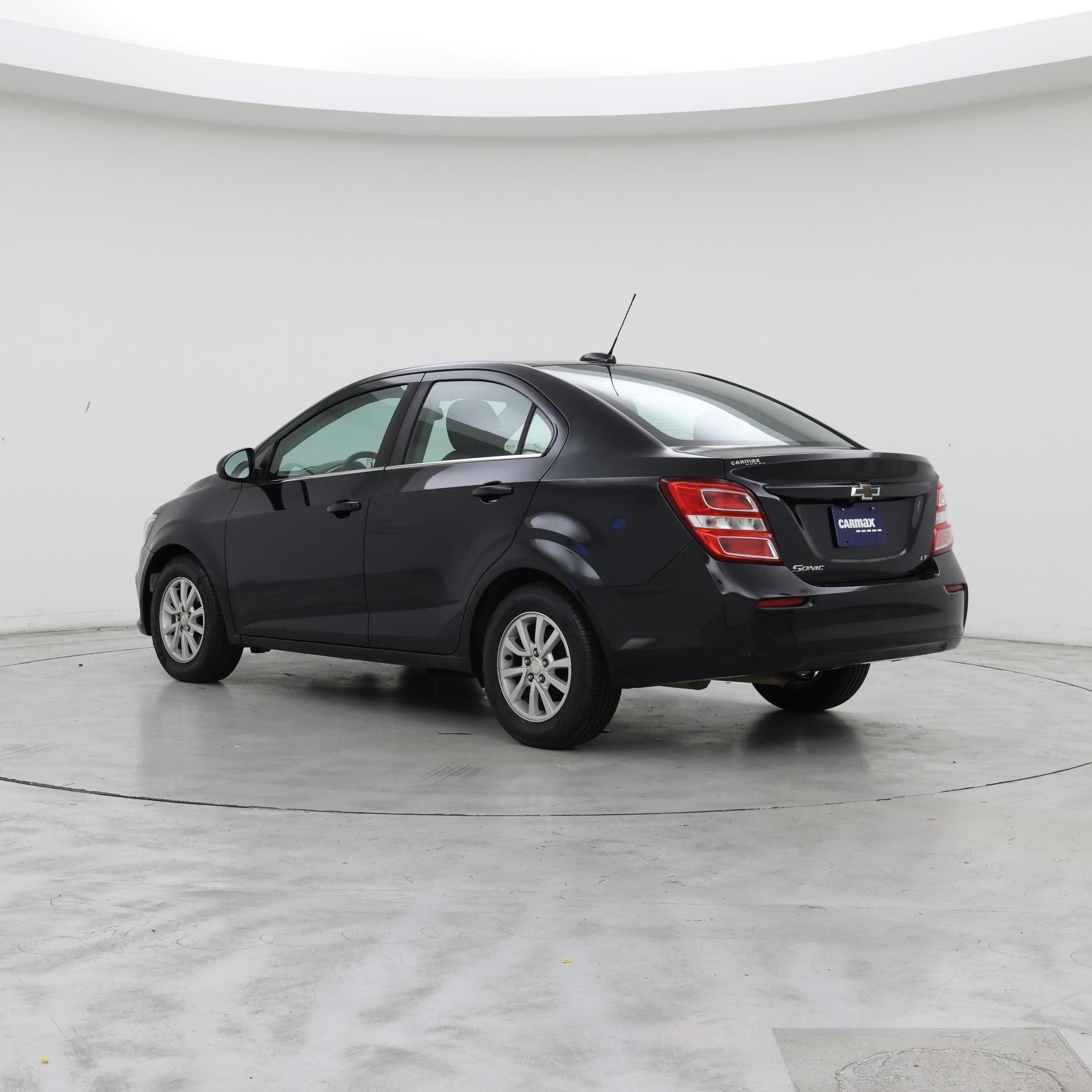 Thumbnail: 2017 Chevrolet Sonic - 2