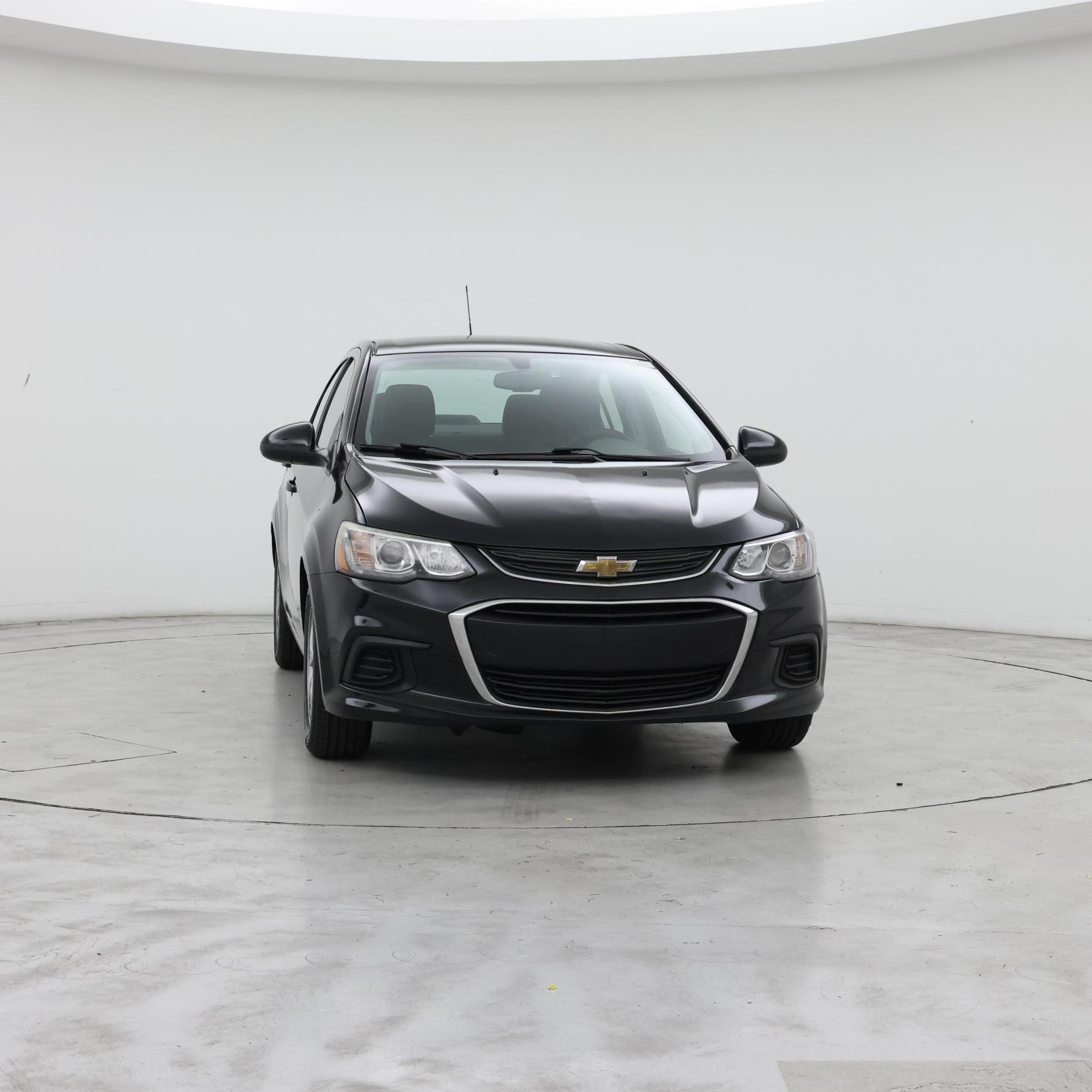Thumbnail: 2017 Chevrolet Sonic - 5