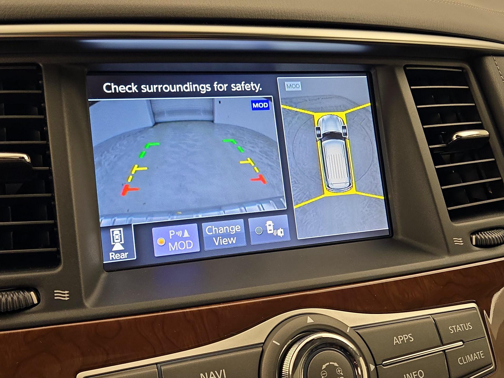 Thumbnail: 2019 INFINITI QX80 - 15