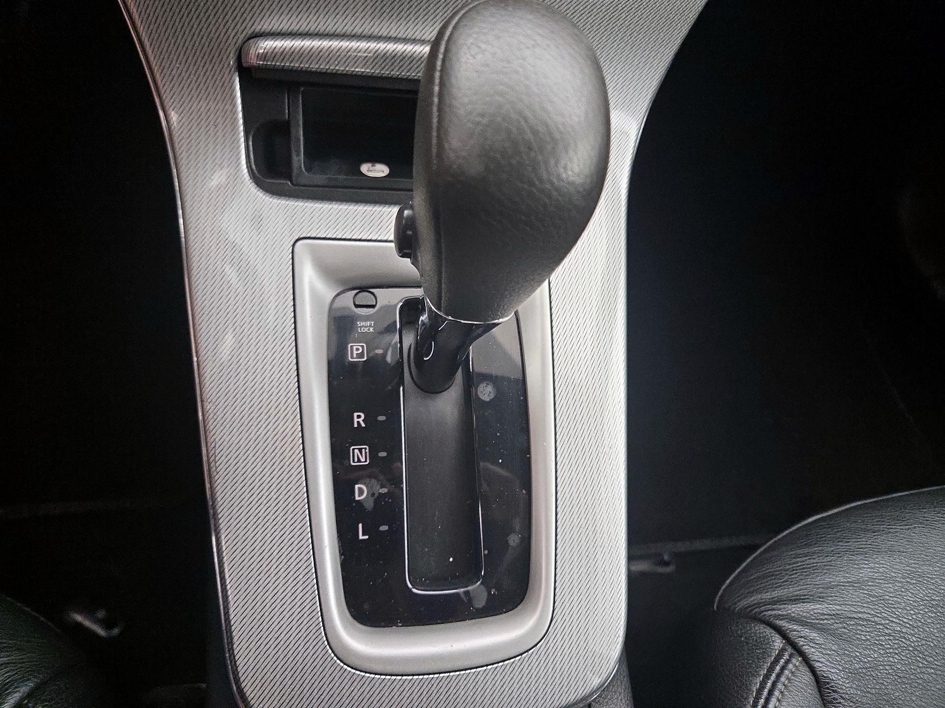 Thumbnail: 2014 Nissan Sentra - 16