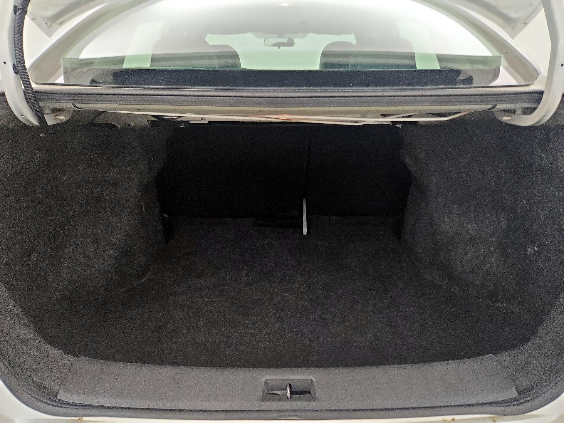Thumbnail: 2014 Nissan Sentra - 19