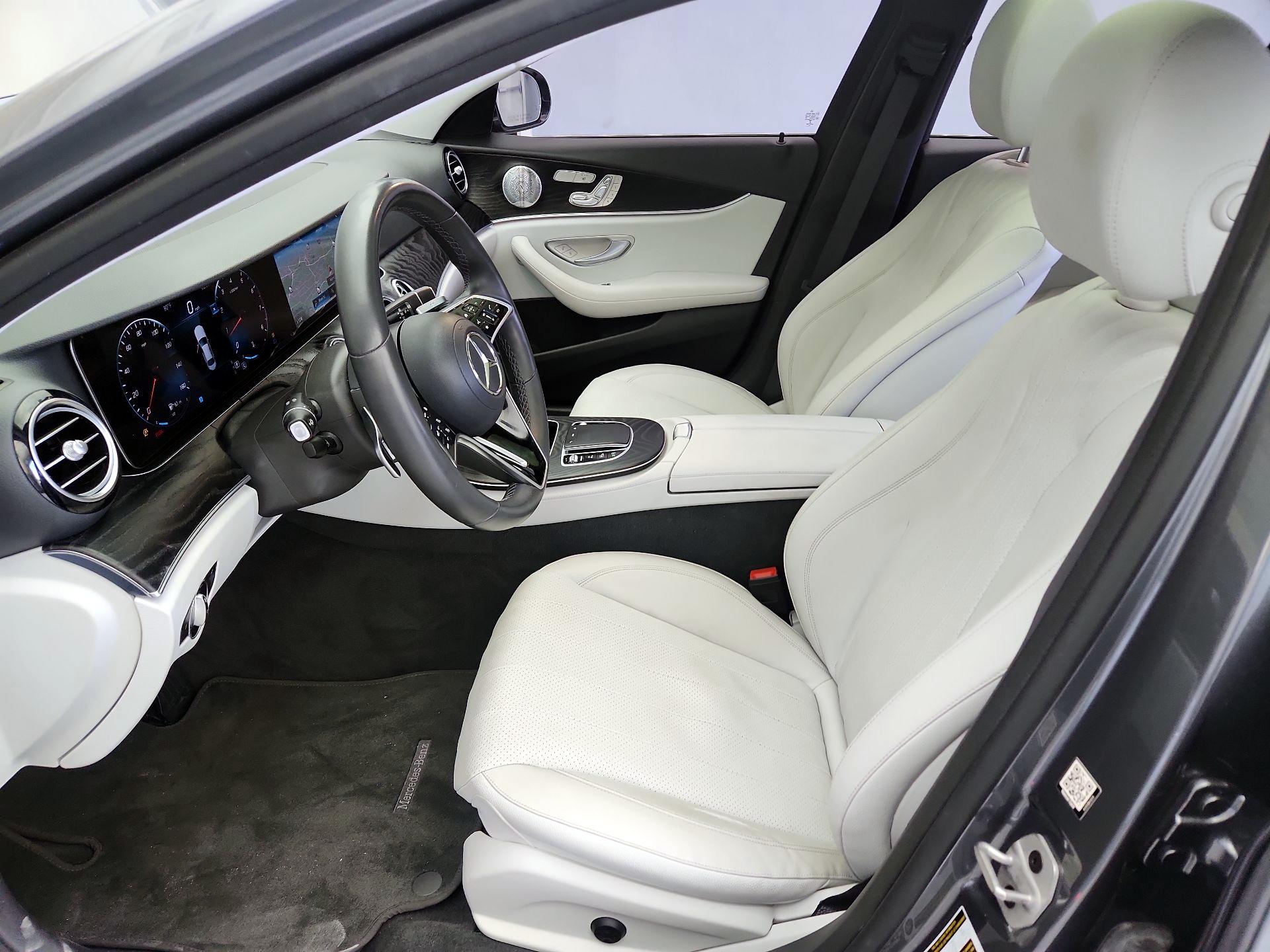 Thumbnail: 2021 Mercedes-Benz E-Class - 11