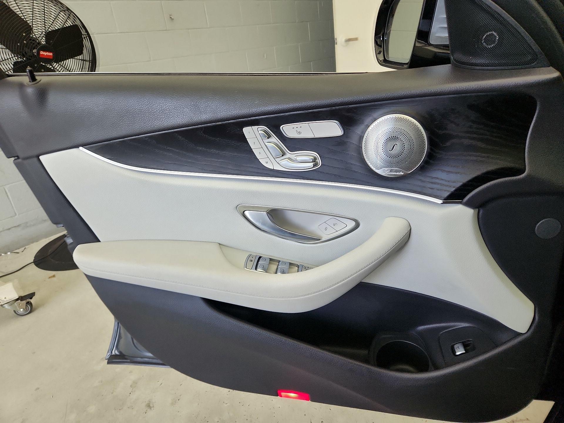 Thumbnail: 2021 Mercedes-Benz E-Class - 12