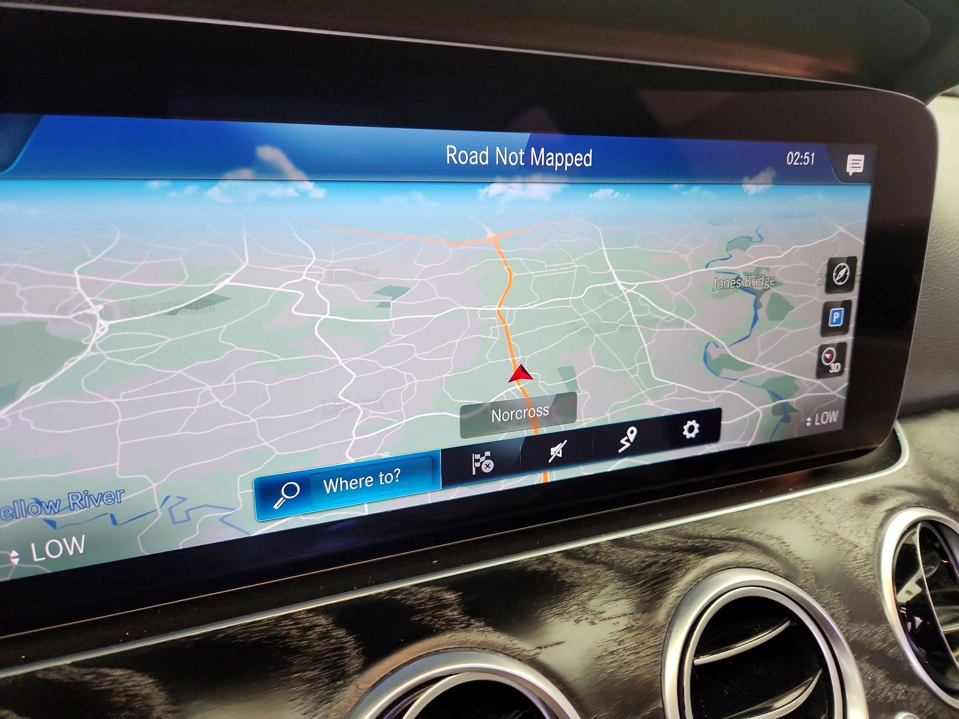 Thumbnail: 2021 Mercedes-Benz E-Class - 14