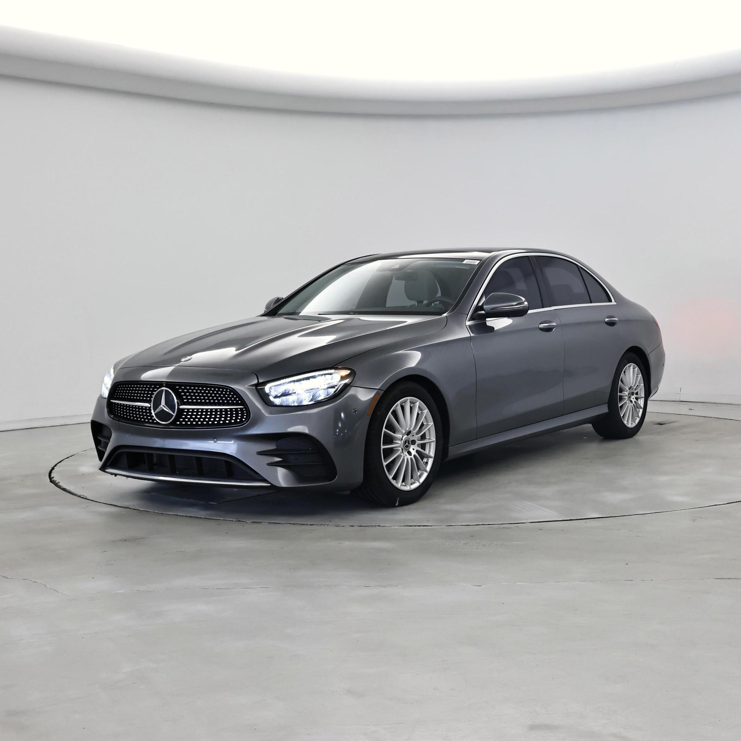 Thumbnail: 2021 Mercedes-Benz E-Class - 4