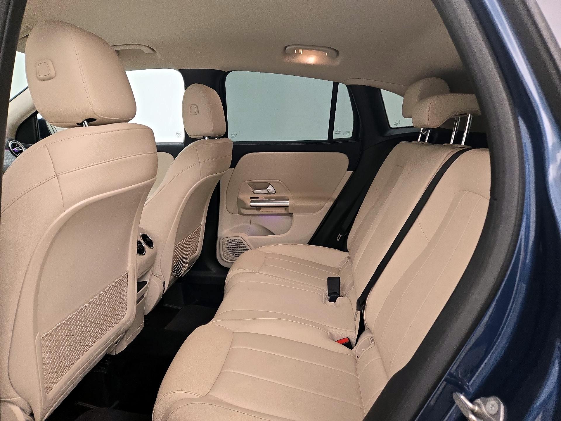 Thumbnail: 2021 Mercedes-Benz GLA - 19