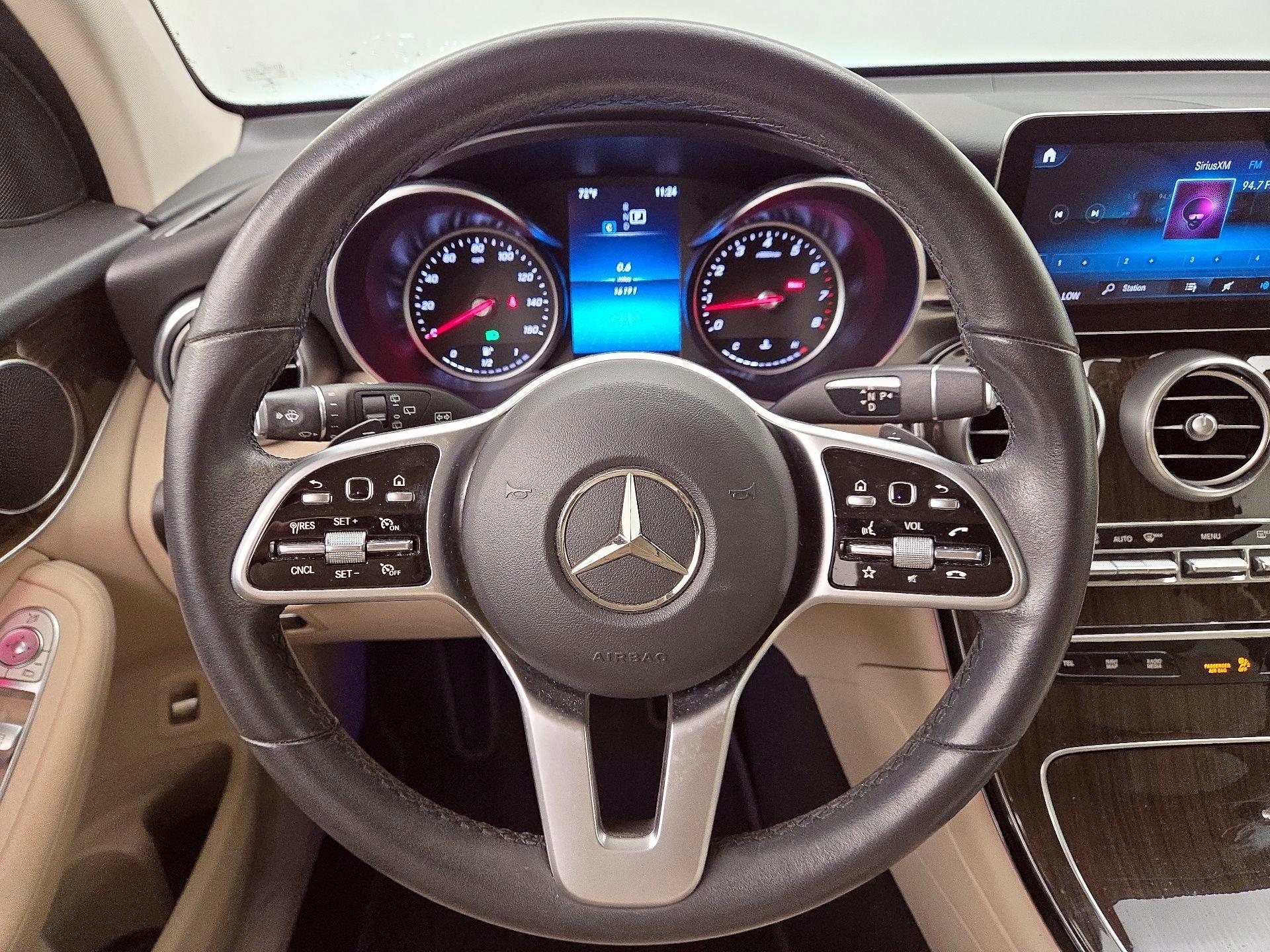 Thumbnail: 2022 Mercedes-Benz GLC - 10