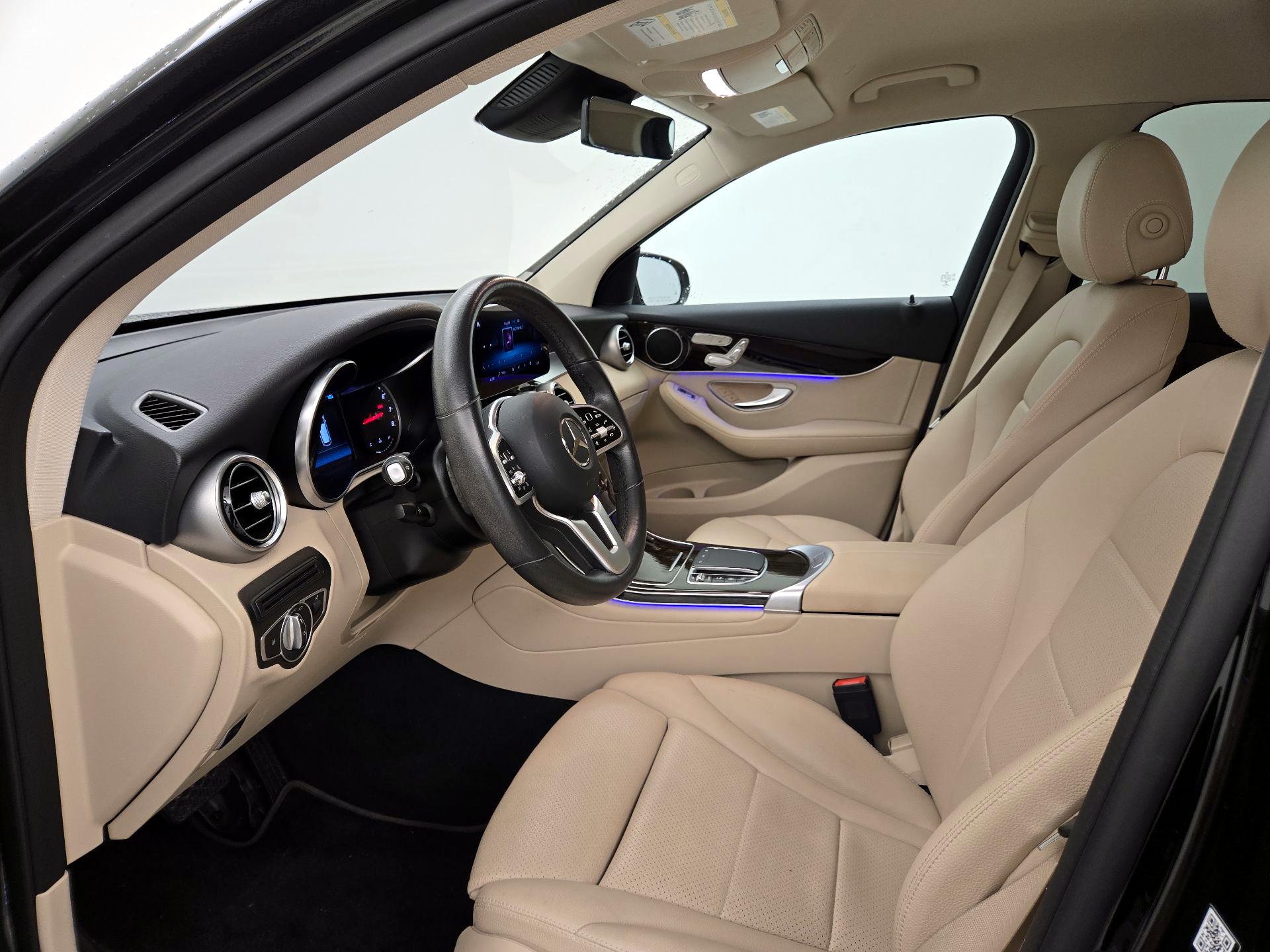 Thumbnail: 2022 Mercedes-Benz GLC - 11