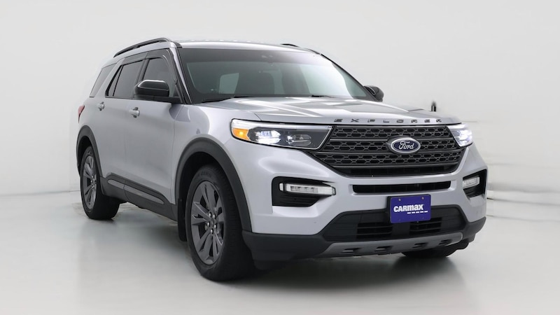 2022 Ford Explorer XLT Hero Image